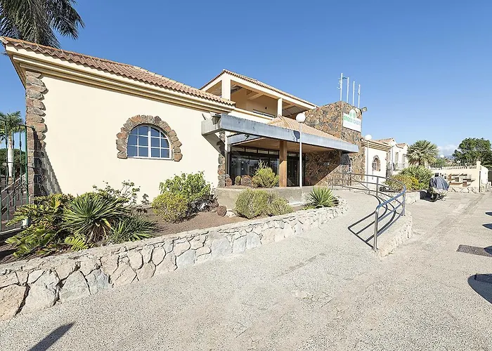 Villetta Green Oasis Club