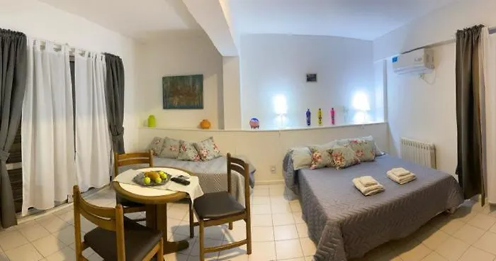 Portillo Apartments