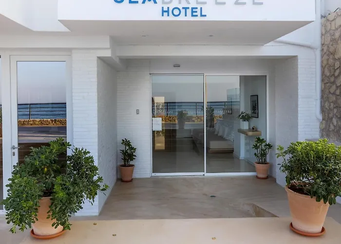 Sea Breeze Hotel (Adults Only)