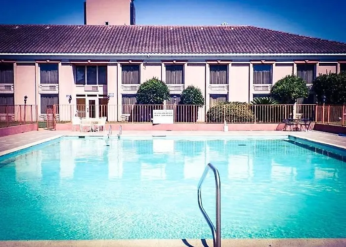 Regency Hotel & Conference Center