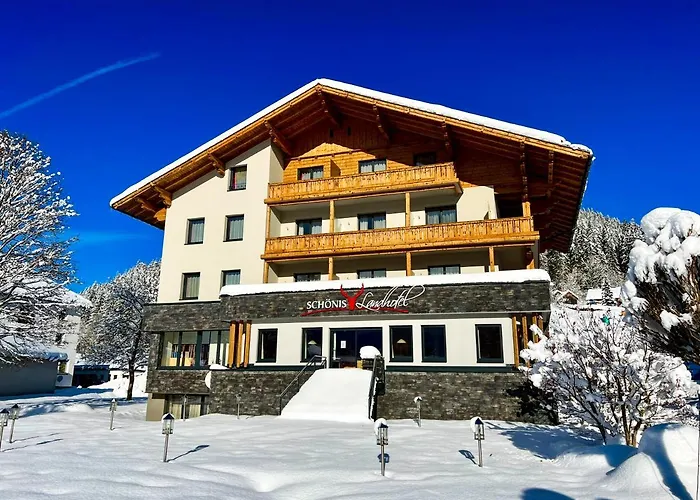 SCHÖNIS-Landhotel