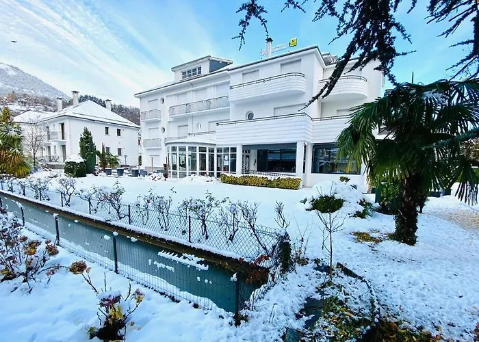 Logis Hotel Le Miramont
