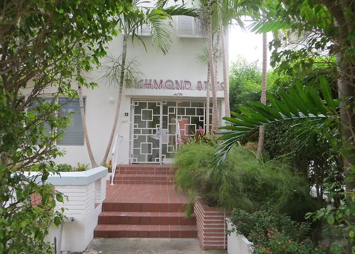 Richmond Oceanfront Hotel Miami Beach