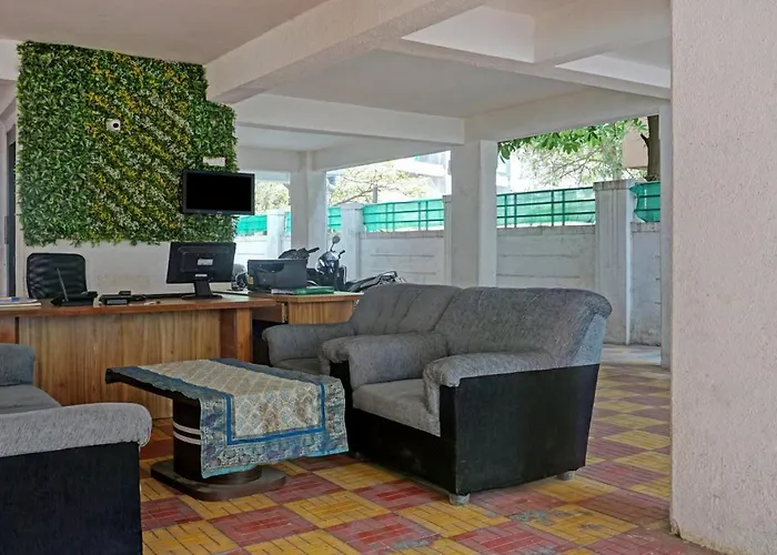 Itsy Hotels Ay Plus Hotels