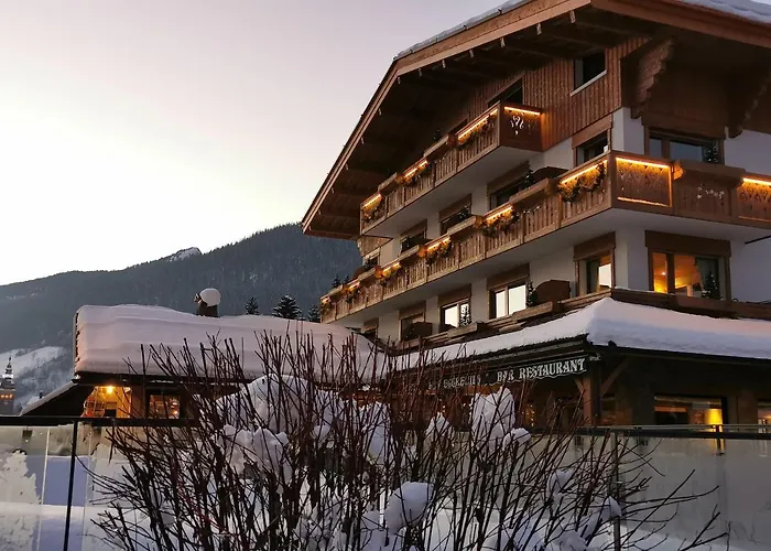 Hôtel-Chalet Les Ecureuils Restaurant, Spa, Sauna, Garage