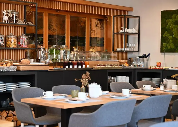 Land-Gut Hotel Zum Loewen Garni