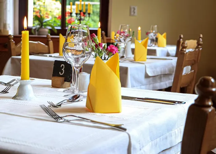Hotel Waldhaeusel
