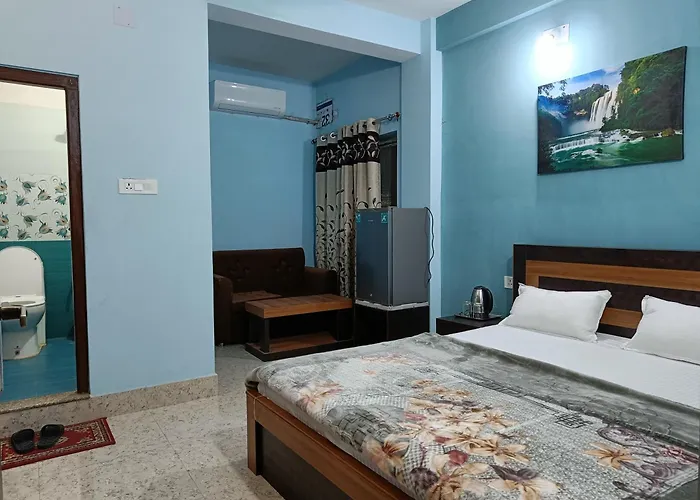 Hotel Vrindavan Palace