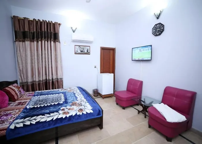 Seasons Inn