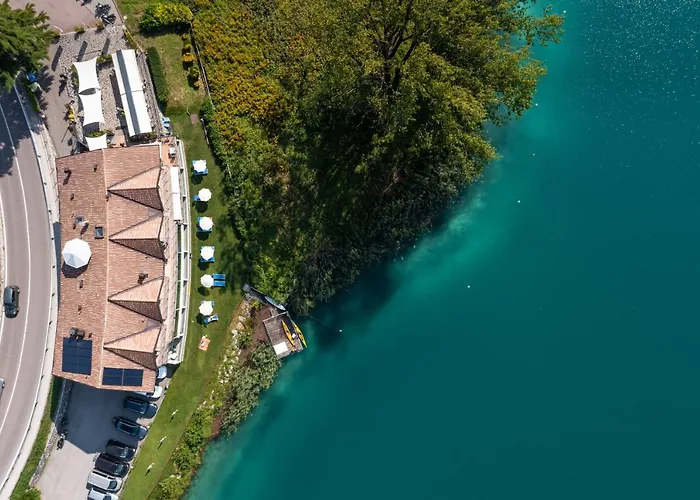 Panoramic B&B Hotel San Carlo Ledro