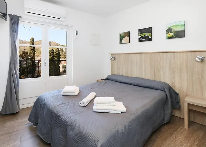 Hotel Arago