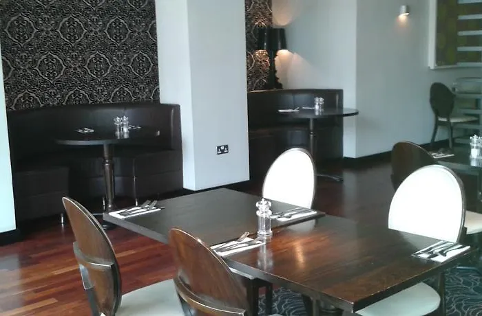 Premier Inn Belfast City Centre - Cathedral Quarter