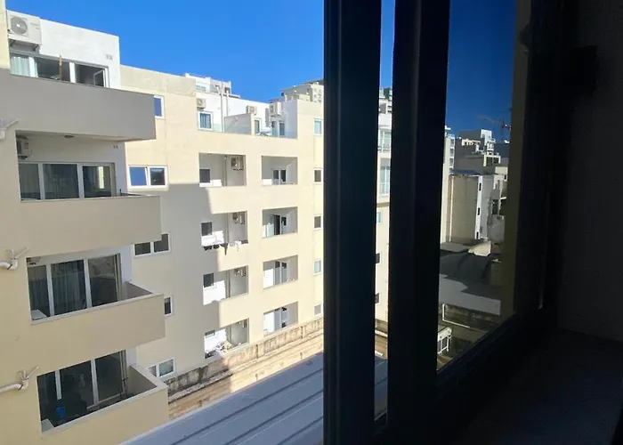 Sliema Marina Hotel