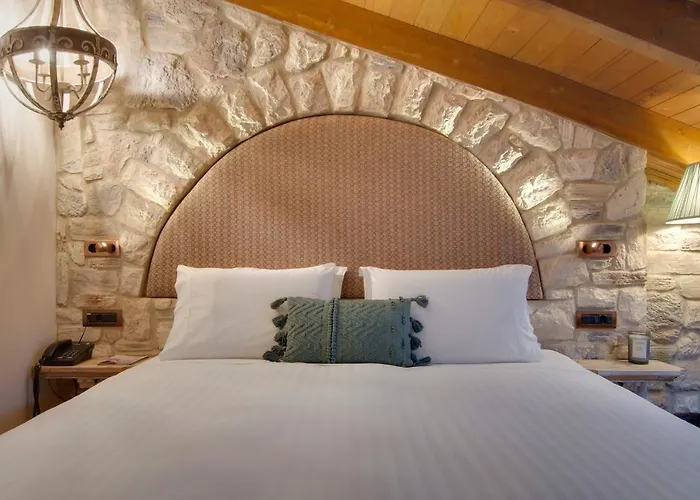 ARCHONTARIKI Historic Boutique Hotel