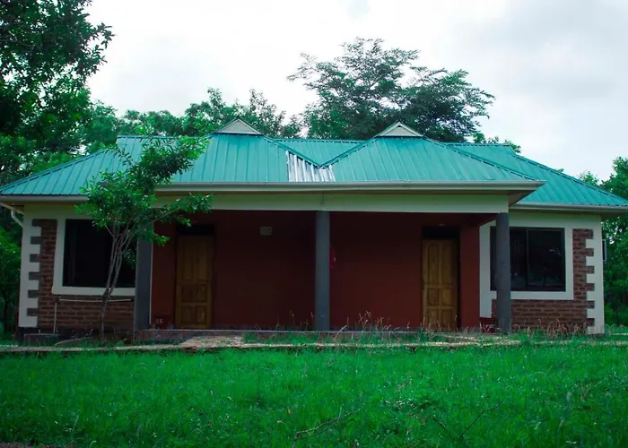 Mantis Lodge & Camping Site