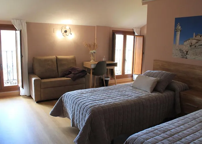 Apartamentos Turisticos Escorraladas