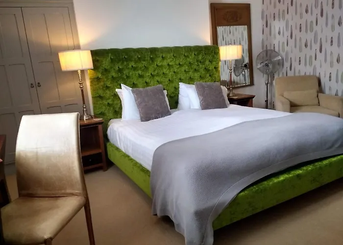 Browns Hotel