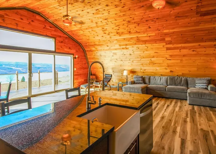 Seneca Lake Getaway