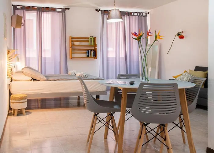 Mama Apartments