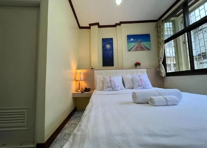 Linda Rooms