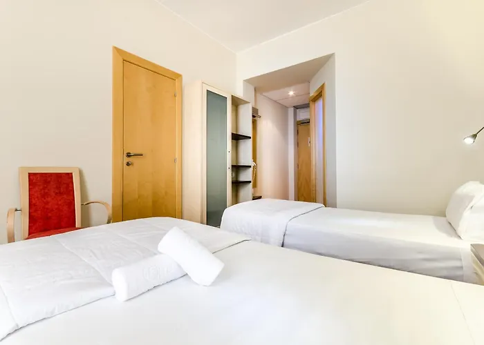 Hotel Yit Ciudad De Zaragoza