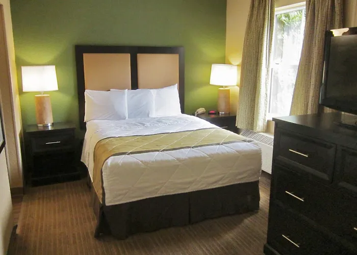 Extended Stay America Suites - Chicago - O'Hare - Allstate Arena