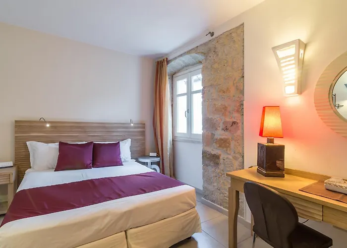 Nichotel
