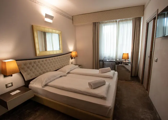 Hotel Corona