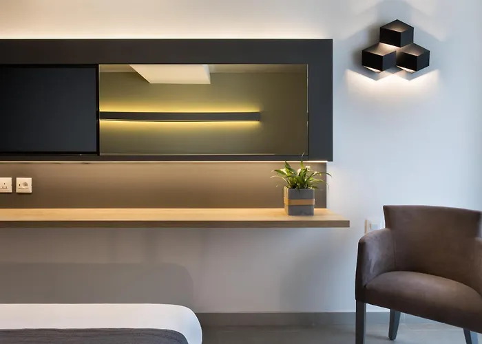 Azur Hotel By St Hotels