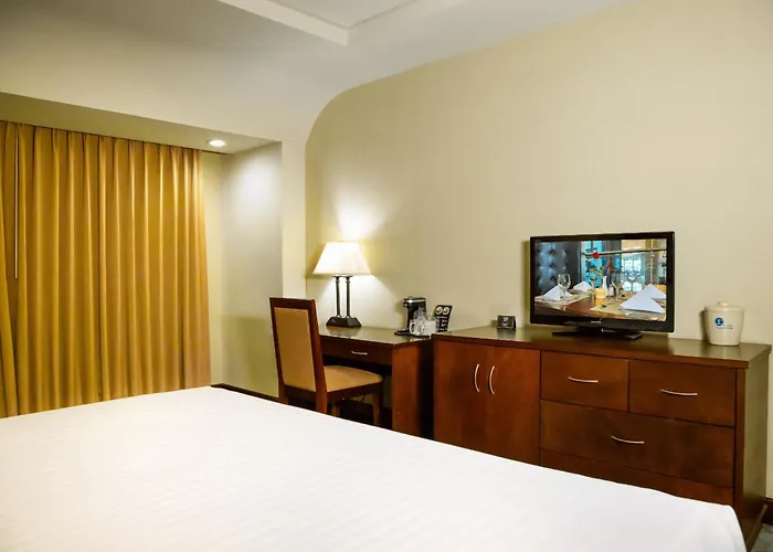 Hotel Plaza Juan Carlos