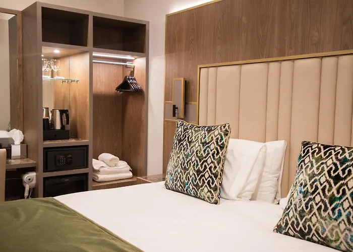 Merit Kensington Hotel