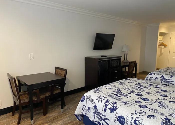 Ocean Surf Inn & Suites