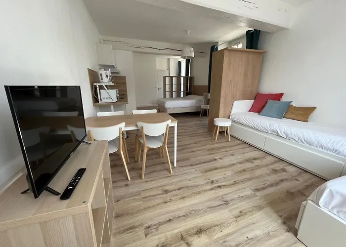 Appart'hôtel La Suze sur Sarthe