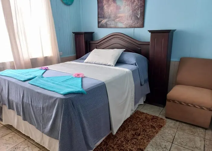 Hotel Margarita Sierpe