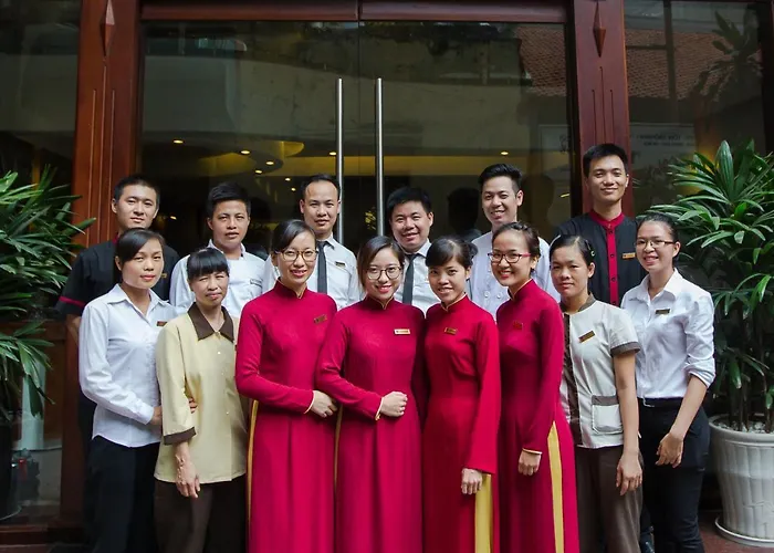 Eliana Ruby Hotel & Travel