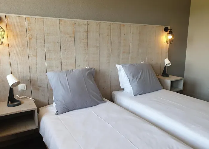 Auberge Du Bois De L'Etang - Motel Les Tilleuls