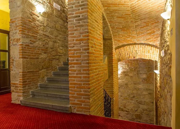 Hotel Rous