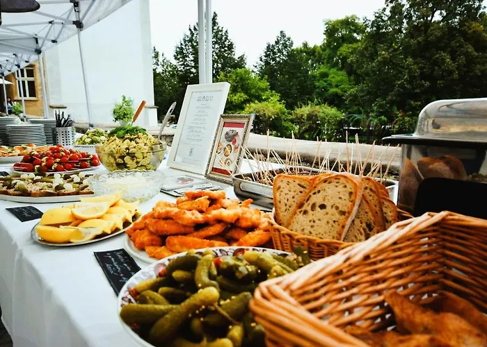 Hotel Rous