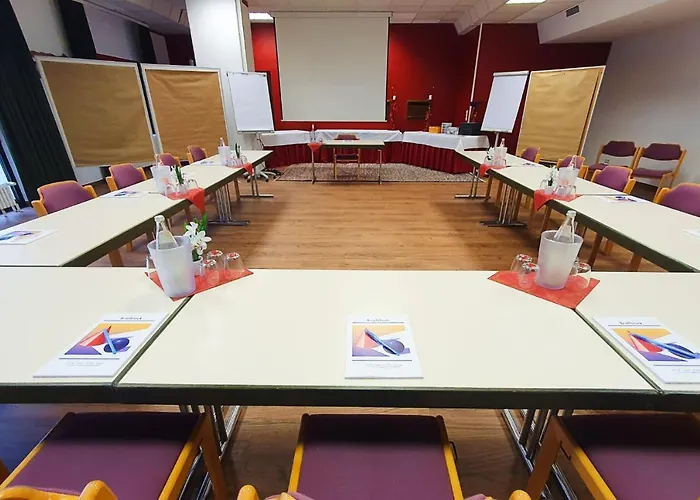 Sport Hotel Kenzingen Inklusive Schwimmbad, Sauna Und Fruehstueck Naehe Europa-Park