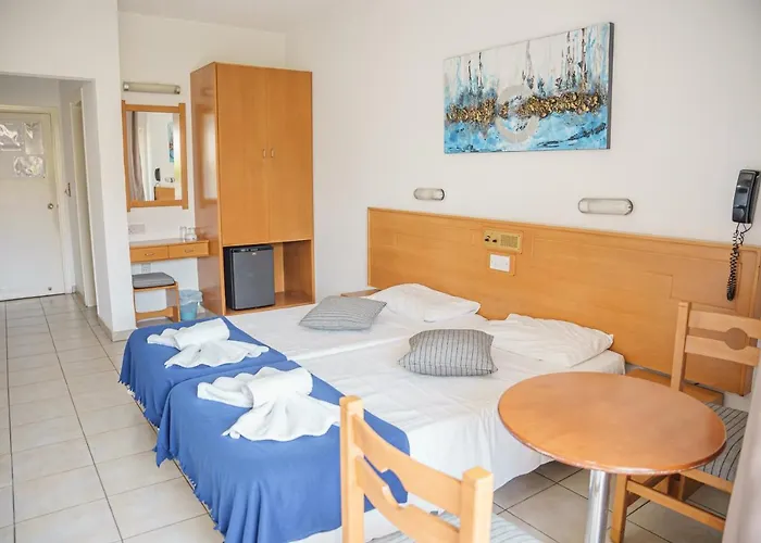 Cornelia Hotel