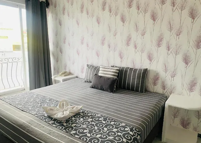 Hotel & Suites Bausan