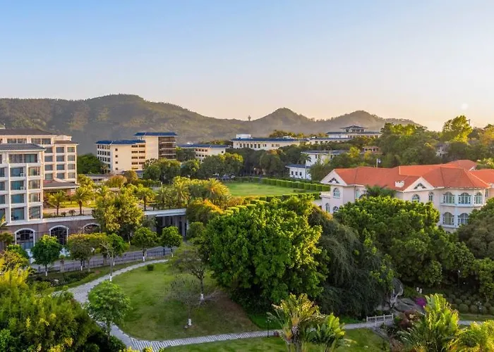 Xiamen C&D Hotel-Free Welcome Snacks-Oasis Garden