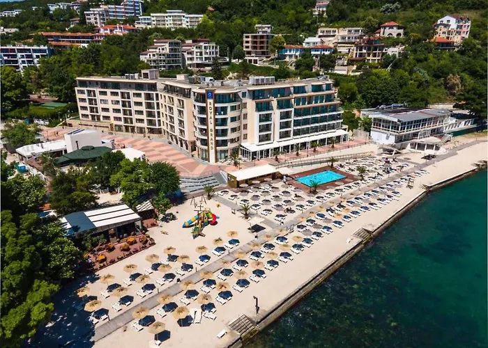 Royal Grand Hotel And Spa