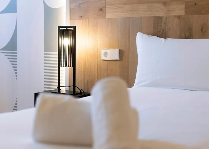 Urbaia Rooms