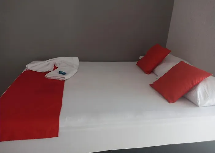 Hotel Central