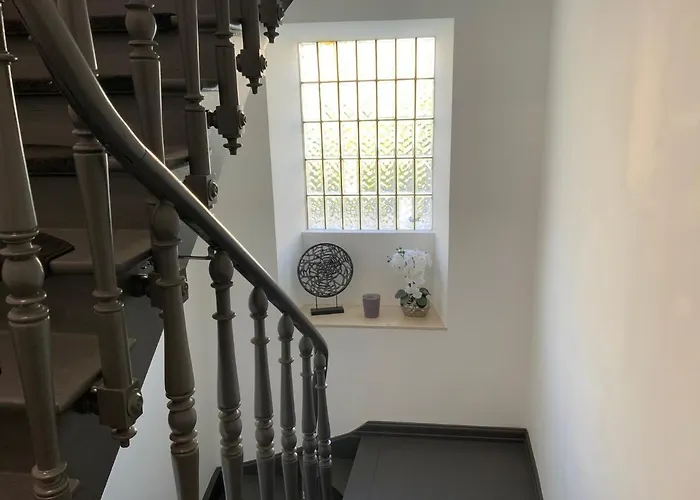 Executive Double Room With En-Suite In Guest House Rue Trevires R3