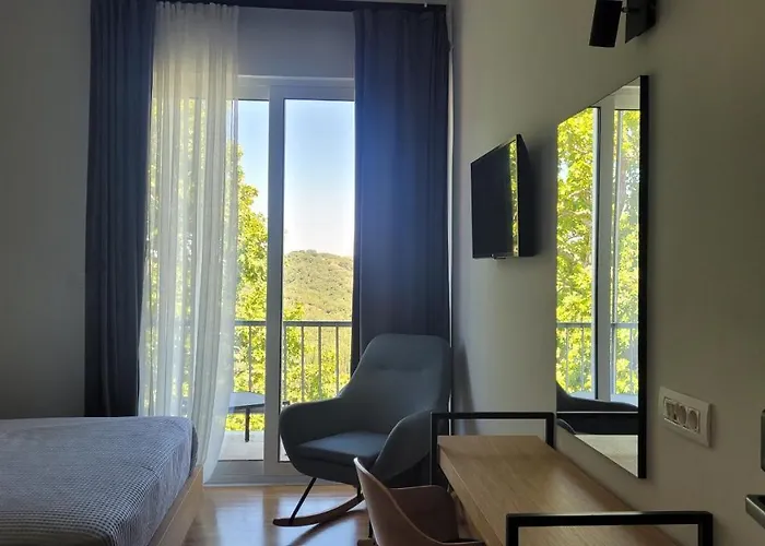 Theoxenia Hotel