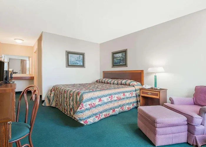 Knights Inn Wabash