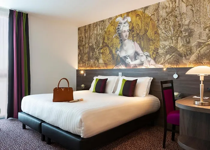 Hôtel Roi Soleil Prestige Plaisir
