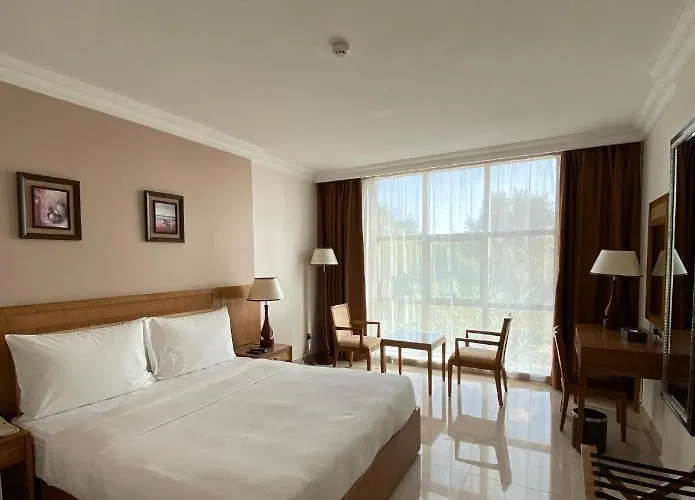 City Center Hotel